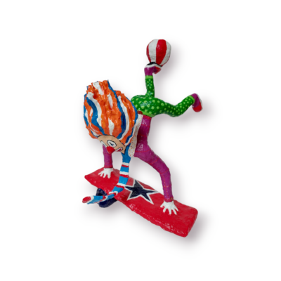 Manuel Lächner - Handstand Clown Skulptur – Farbenfrohes Pop-Art Unikat